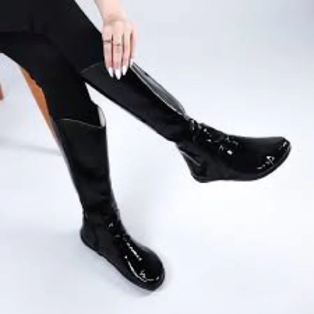 NWOB Aintap Shiny Patent Leather Knee High Flat Boots Size: EU 39 (Size: US 8)